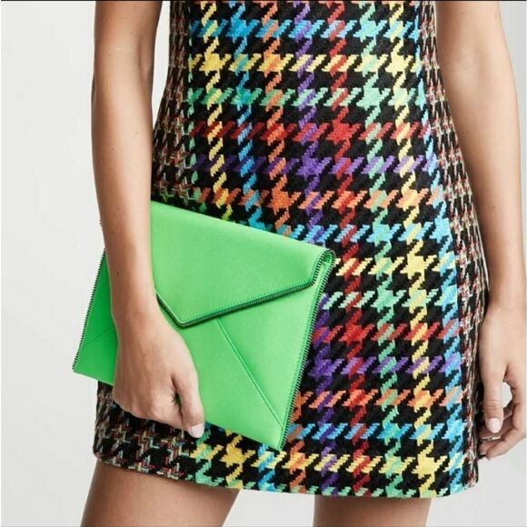Rebecca Minkoff Leo Neon Green Chain Clutch NWT - Picture 2 of 2